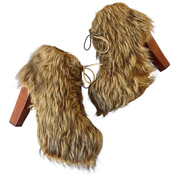 Vintage Jeffrey Campbell Lita Shag Platform Boots Fur Y2K Chewbacca Heels Size 8 - Picture 6 of 7